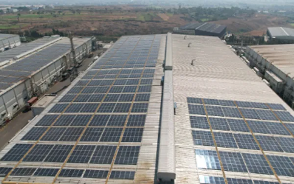 Rooftop EPC Services with Lumax Industries banner